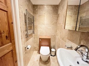 Photo 15- click for photo gallery